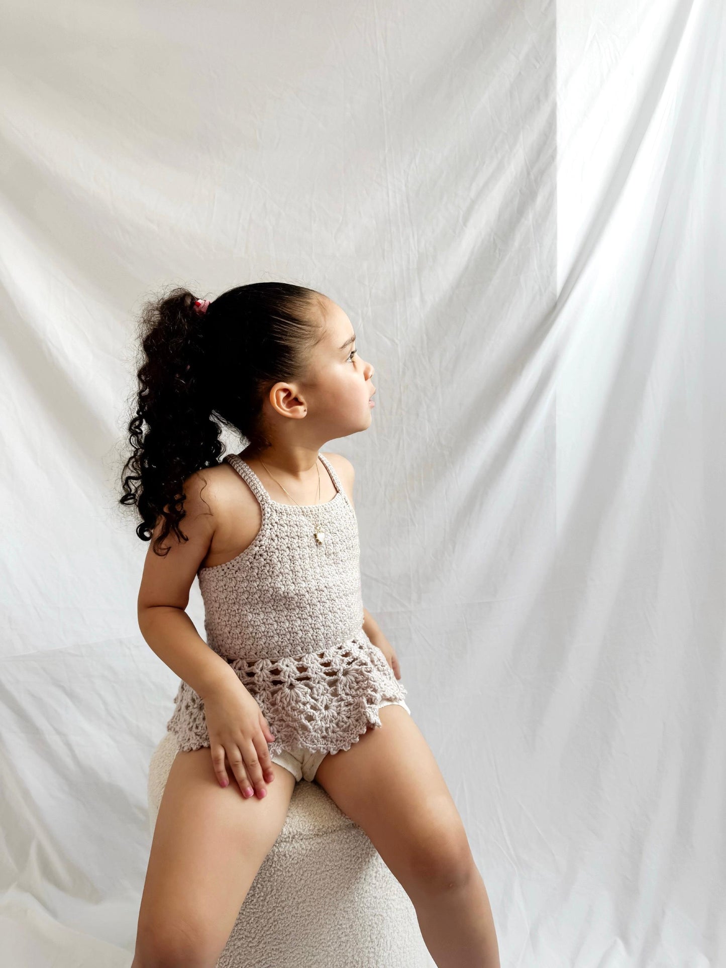 26S - Ziah Detailed Cross Crochet Top